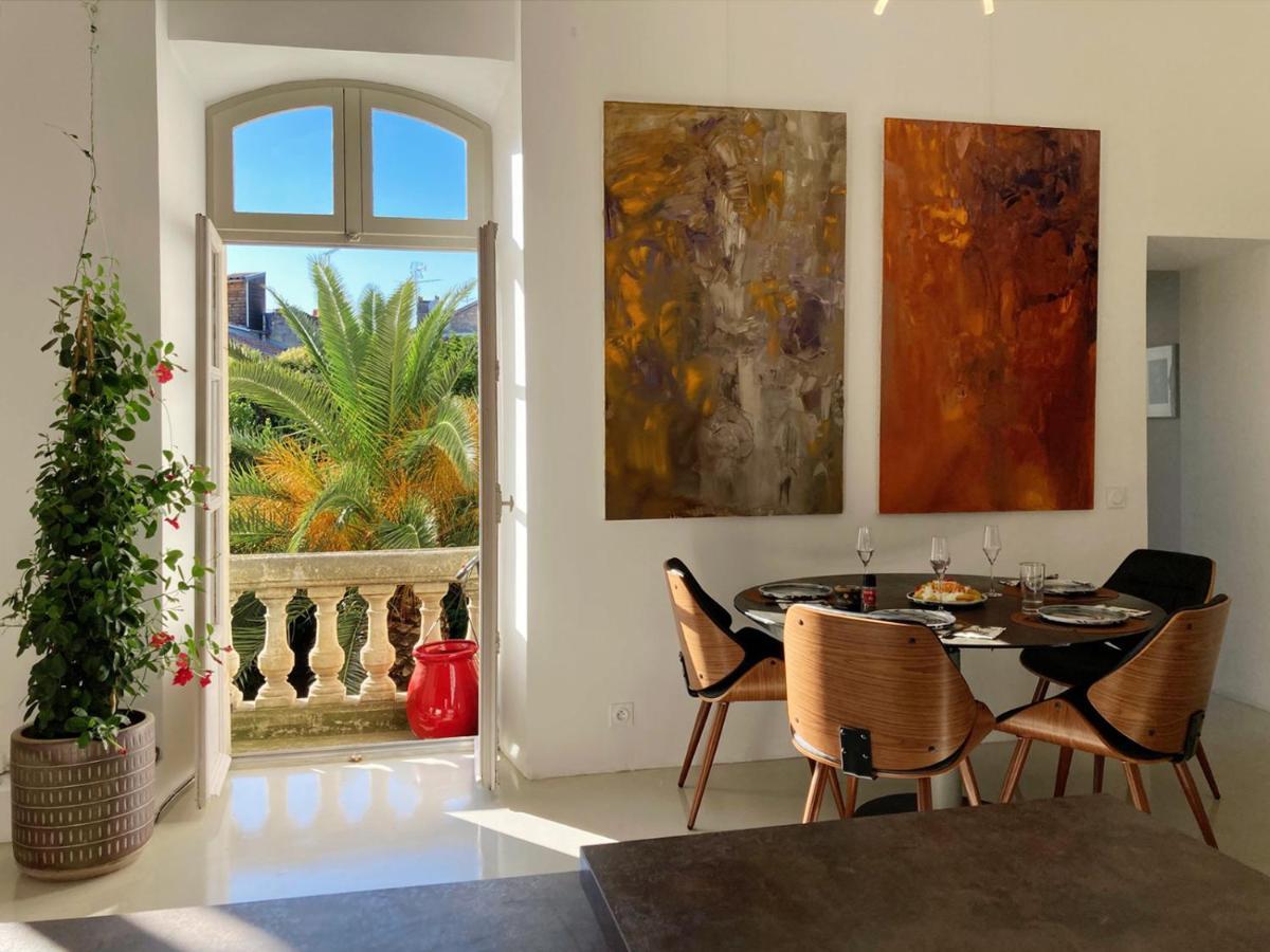 Appartement A La Roquette, Dans L'Hotel De Divonne, Classe. Arles Zewnętrze zdjęcie