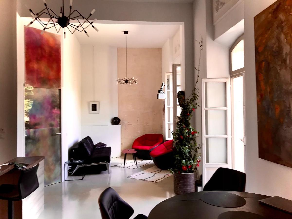 Appartement A La Roquette, Dans L'Hotel De Divonne, Classe. Arles Zewnętrze zdjęcie